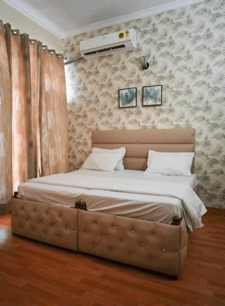Hotel Kuber Rāi エクステリア 写真